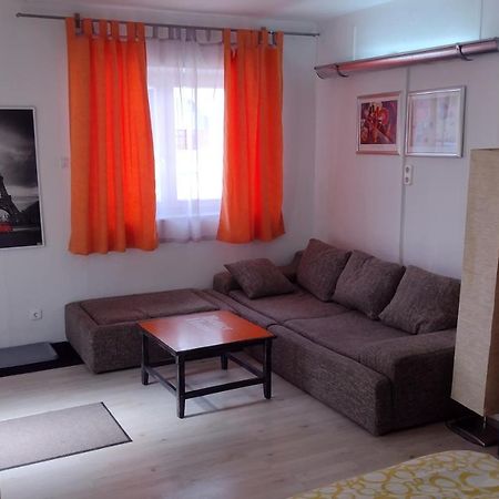 פרין אם קימזה Kleines Gemuetliches Apartment In Zentraler Lage מראה חיצוני תמונה